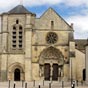 Longpont-sur Orge : Basilique Notre-Dame-de-la-Bonne-Garde