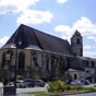 Amboise : église Saint-Florentin. L'église est construite à la demande de Louis XI afin que l'église du château cesse d'être paroissiale, par peur des maladies. Des lettres patentes du 7 juin 1473 accordent pour cela une partie de la taxe sur le sel penda