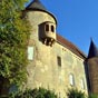 Domecy : Château des XVe et XIXe siècles : quatre tours et colombier.