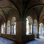 Le prieuré de Saint-Michel de Grandmont conserve intavt, son cloître des XIIe et XIIIe siècles.