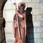 Statue d'un pèlerin de saint Jacques dans la cathédrale. 