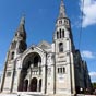 Périgueux : Pour la paroisse Saint-Martin, une première petite église en bois, située entre la gare et le cimetière de l'Ouest a été utilisée à partir de 1863, mais a été détruite en 1871 lors d'un incendie1. L'église Saint-Martin actuelle, la quatrième d