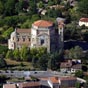Pibrac : la nouvelle basilique Sainte-Germaine a été édifiée, dans un style romano-byzantin, en 1901 et achevée par une coupole de béton en 1967.
