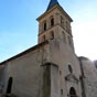 L' église fut reconstruite au XVIIIe siècle à l'emplacement de la chapelle castrale. Celle-ci, édifiée au XIIIe siècle par le seigneur du château, est mentionnée en 1292.