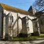 L'abbatiale Saint-Martin de Plaimpied est l'une des églises du Berry roman parmi les plus belles et les plus visitées; elle est dotée d'une envoutante crypte de la fin du XIème siècle.